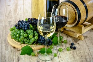 Wino domowe – poradnik dla początkujących